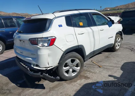 2018 Jeep Compass Latitude z USA, uszkodzony, nr VIN 3C4NJDBB0JT179301